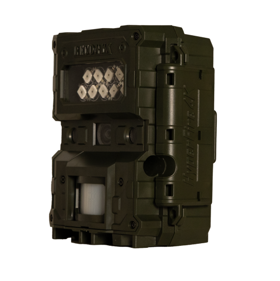 HyperFire 4K Professional Small Mammal LoGlow Camera